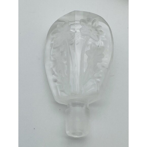 Vtg Etched Frosted Flower Perfume Bottles (2)With Brass Sprayer Top And Stopper - Picture 6 of 8